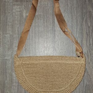 NEW IN BOX Tan Woven Shoulder Bag.
